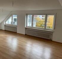 3 Zimmer Wohnung im DG mit ca 61qm für 750€ warm - Oberhaid