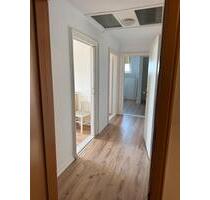 2 Zimmer Wohnung in Emden - 950,00 EUR Kaltmiete, ca.  70,00 m² in Emden (PLZ: 26721)