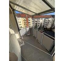 HELLE 2 ZIMMER WOHNUNG MIT BALKON IM 4. OG - Nürnberg Gibitzenhof