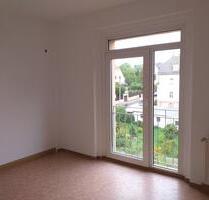 frisch sanierte 1-Zimmer Wohnung in ruhiger, aber zentrumsnaher Lage in Crimmitschau, 2. OG