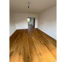 Neu renovierte 3,5 Zimmer Wohnung in Dortmund Hombruch mit Balkon