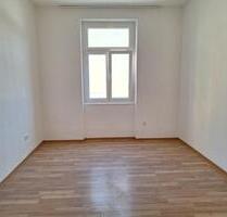 2,5 Zimmer Wohnung in 76135 Karlsruhe zu vermieten!