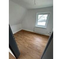 Renovierte 5 Zimmer Wohnung in N-H ab dem 01.11.25 zu vermieten - Nörten-Hardenberg