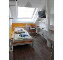 Zimmer Mansardenzimmer Hannover Oststadt zu vermieten 01.01.2026