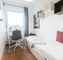 (Nur für August) Einzelzimmer in einer WG in Hamburg