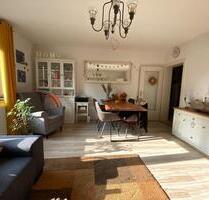 ### ab 01.10. ggfs. früher, tolle 2 Zimmer Nähe Toeppersee +Küche - Duisburg Rheinhausen