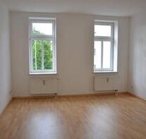 ***3-Zimmer mit Balkon, Bad mit Wanne und Dusche in Uninähe, WG geeignet*** - Chemnitz Bernsdorf