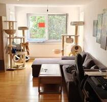 Sehr schöne 3,5-Zimmer Wohnung mit Balkon sowie Garagenstellplatz - Neuenstadt am Kocher