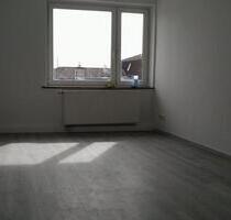 Zentral und ruhig in SG-Mitte: 3-Zimmer KDB GWC - Solingen
