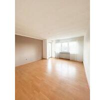 Großzügige Drei Zimmer Wohnung mit Balkon in Oberhausen Buschhausen zu vermieten