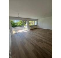 Renovierte 3 Zimmer Wohnung Erdgeschoss Balkon Hausverwaltung - Lüdenscheid