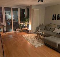WG Zimmer in großer Wohnung an der Schlachte - Bremen