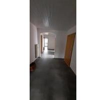 Ansprechende 5 Zimmer Wohnung in 88512 Mengen