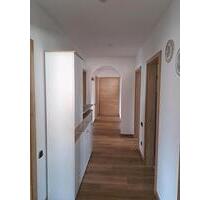 Helle 4-Zimmer Wohnung - 1.200,00 EUR Kaltmiete, ca.  115,00 m² in Vohburg an der Donau (PLZ: 85088)