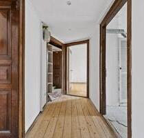 5-Zimmer Wohnung mit Loggia, Balkon und Garten - Kassel Südstadt