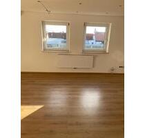 2-Zimmer DG Wohnung - 900,00 EUR Kaltmiete, in Nersingen (PLZ: 89278)