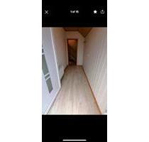 5 Zimmer Wohnung zu vermieten - 850,00 EUR Kaltmiete, ca.  140,00 m² in Horn-Bad Meinberg (PLZ: 32805)