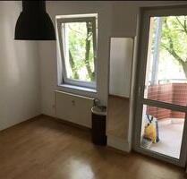 1 WG Zimmer zur Untermiete mit Anmeldung in Alt-Hohenschönhausen - Berlin Lichtenberg