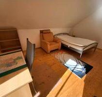 Möbliertes Zimmer in WG - 310,00 EUR Kaltmiete, ca.  15,00 m² in Deggendorf (PLZ: 94469)
