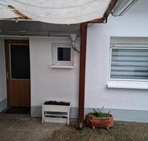 Voll Möbliertes 1,5 Zimmer Nebenhaus in Niefern - Niefern-Öschelbronn