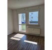 reserviert !! Achtung 1 Monat Kaltmietfrei Charmante 2 Zimmer Wohnung mit Balkon im EG - Hainichen
