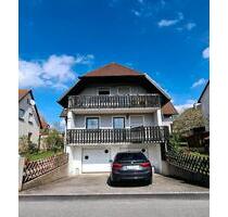 Großzügige 6 Zimmer Whg (Haus) mit Garten u Einliegerwhg - Freihung