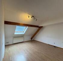 IK | Dittweiler - Schöne 3 Zimmer Dachgeschosswohnung - Gries