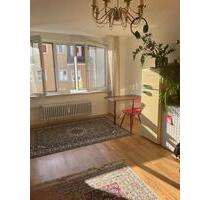 1 Zimmer Wohnung ab 01.11 frei - 475,00 EUR Kaltmiete, in Nürnberg (PLZ: 90409) Herrnhütte