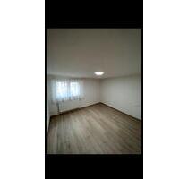 2 Zimmer Wohnung als 2er WG zu vermieten —> Kernsaniert <— - Bruchsal
