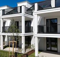 Neuwertige helle **3 Zimmer Wohnung mit Balkon** - Regensburg Konradsiedlung