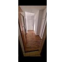 3 Zimmer ca 65m2 DG Wohnung - 495,00 EUR Kaltmiete, in Remscheid (PLZ: 42857) Reinshagen