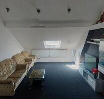 3 Zimmer DG Wohnung - 750,00 EUR Kaltmiete, ca.  102,00 m² in Pforzheim (PLZ: 75172) Weststadt