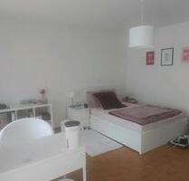 Schönes WG-Zimmer mit Balkon zur Untermiete - Bielefeld