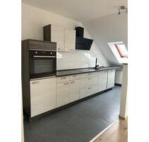 2 Zimmer Dachgeschosswohnung - 420,00 EUR Kaltmiete, in Wuppertal (PLZ: 42111) Dönberg