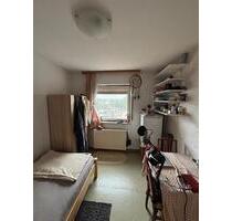 Vollmöbliertes WG-Zimmer in Dutenhofen - Gießen