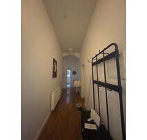 1 Zimmer verfügbar in einer 3-er WG ab Januar 2026 | 1 room avail - Wiesbaden