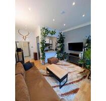 Helle 2-Zimmer Wohnung in zentraler Lage mit Parkplatz - Wiesbaden