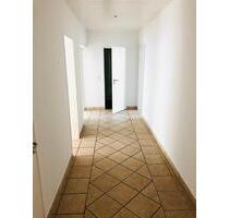 Erftstadt-Lechenich! 3 Zimmer Wohnung, Balkon, Stellplatz, 76 qm