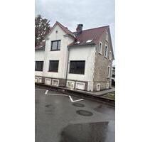 Schöne 4 Zimmer Wohnung Küche, Bad in Heidenoldendorf - Detmold Hakedahl