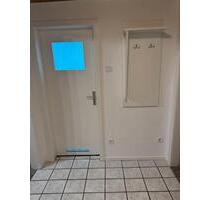 2-Zimmer DG Wohnung in Duisburg Neudorf Schemkesweg ab sofort.