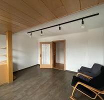 2 Zimmer Wohnung mit Balkon Rehau Innenstadt zu vermieten