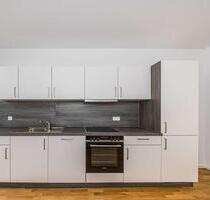 frisch renoviert: 2 Zimmer I Tageslichtbad mit Wanne I neue Einbauküche - Leipzig Altwest