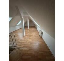 WG Zimmer zu vermieten - 466,00 EUR Kaltmiete, ca.  33,00 m² in Dresden (PLZ: 01187) Cotta