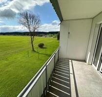 1. OG 4 Zimmer mit Balkon ab sofort (frisch saniert) - Kaufbeuren