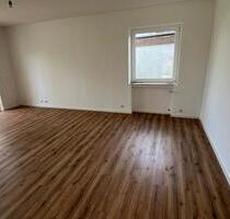 4 Zimmer Wohnung, Südwest-Terrasse, Tageslicht Bad - Hameln