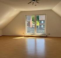 4 Zimmer Wohnung mit Sonnenbalkon - Sankt Augustin