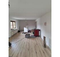 5 Zimmer Wohnung, mit Einbauküche, Balkon, renoviert - Keltern