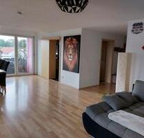 moderne 3 Zimmer Wohnung mit Balkon - Rheinmünster