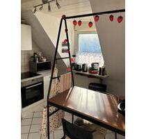 Dachgeschoss-Juwel in Osnabrück – 2 Zimmer auf 90 m²