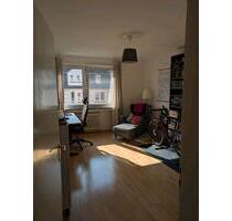 Charmante 3 Zimmer Wohnung mit Balkon in Essen Holsterhausen